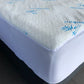 Queen-size waterproof mattress protector in bamboo fabric, highlighting its fitted sheet design and waterproof features.